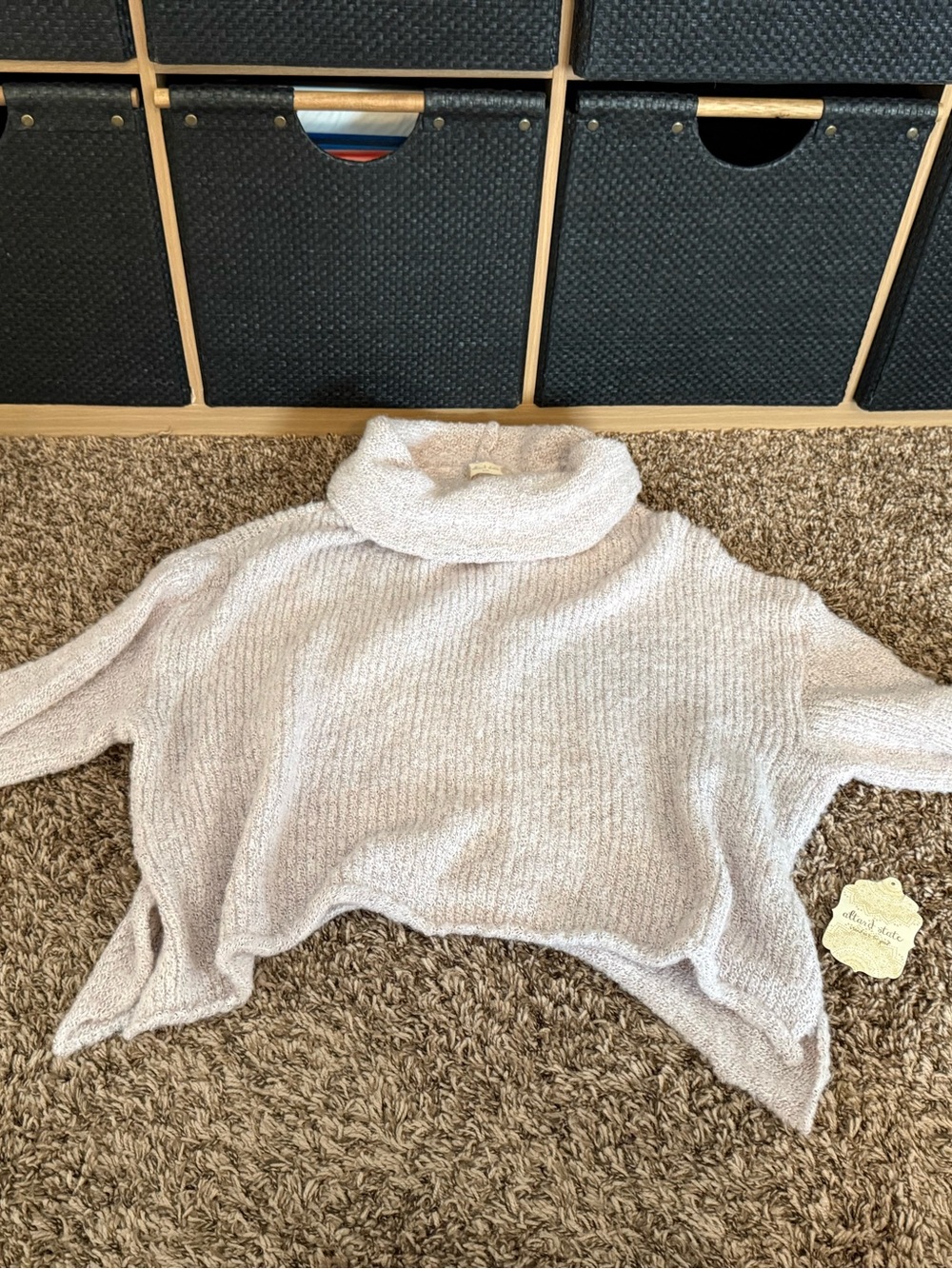 Cozy Cropped Turtleneck Sweater in Light Gray